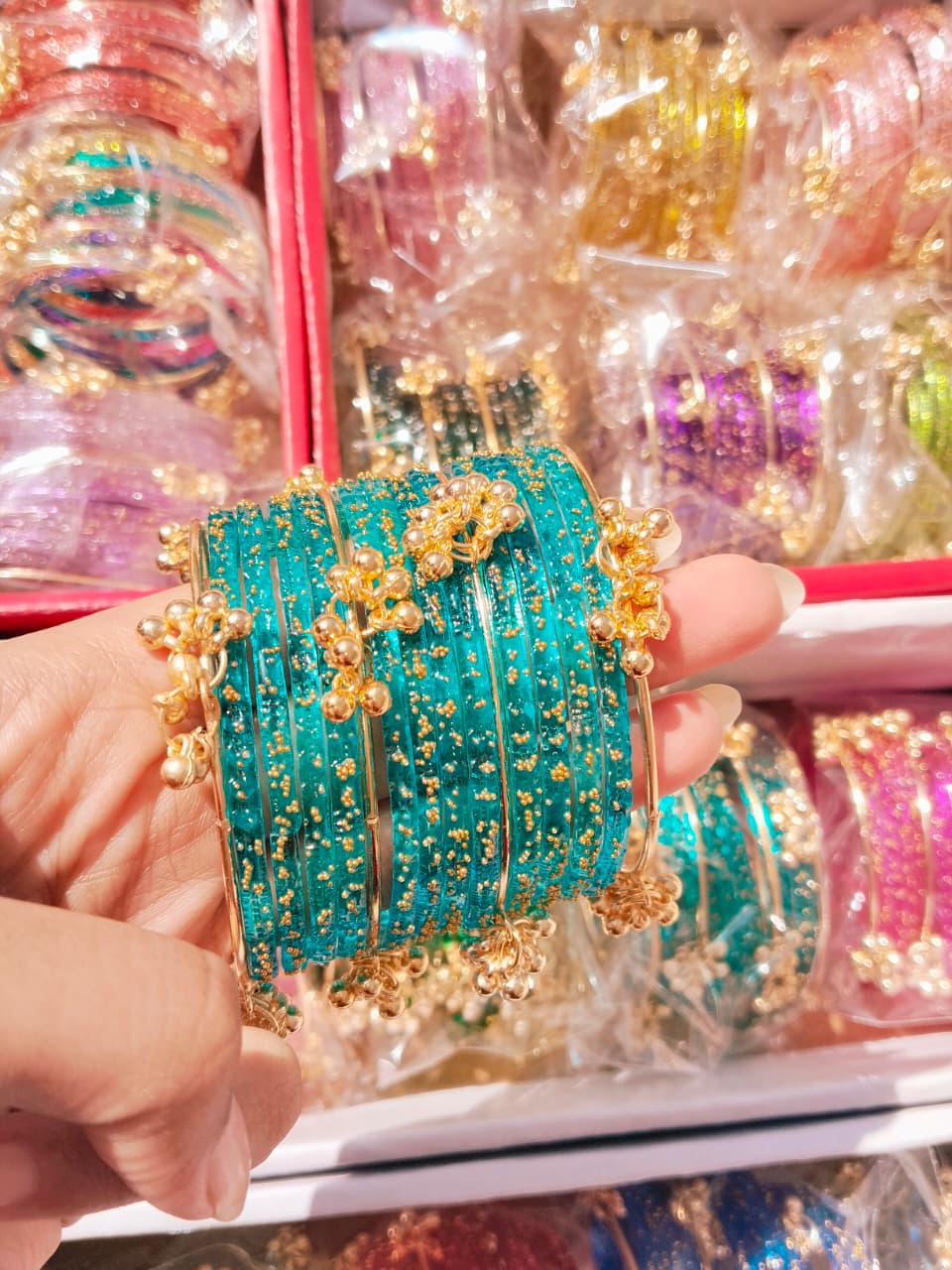 Adorn your wrist with our exquisite Viral Kashmiri Bangle