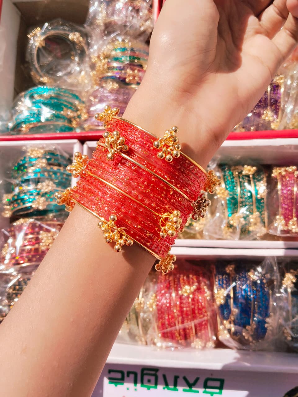 Adorn your wrist with our exquisite Viral Kashmiri Bangle